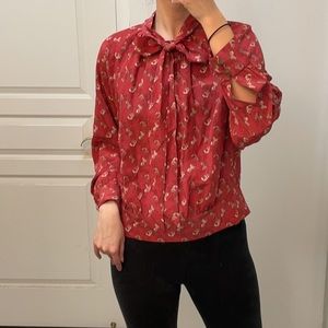 Coach horse and carriage print blouse